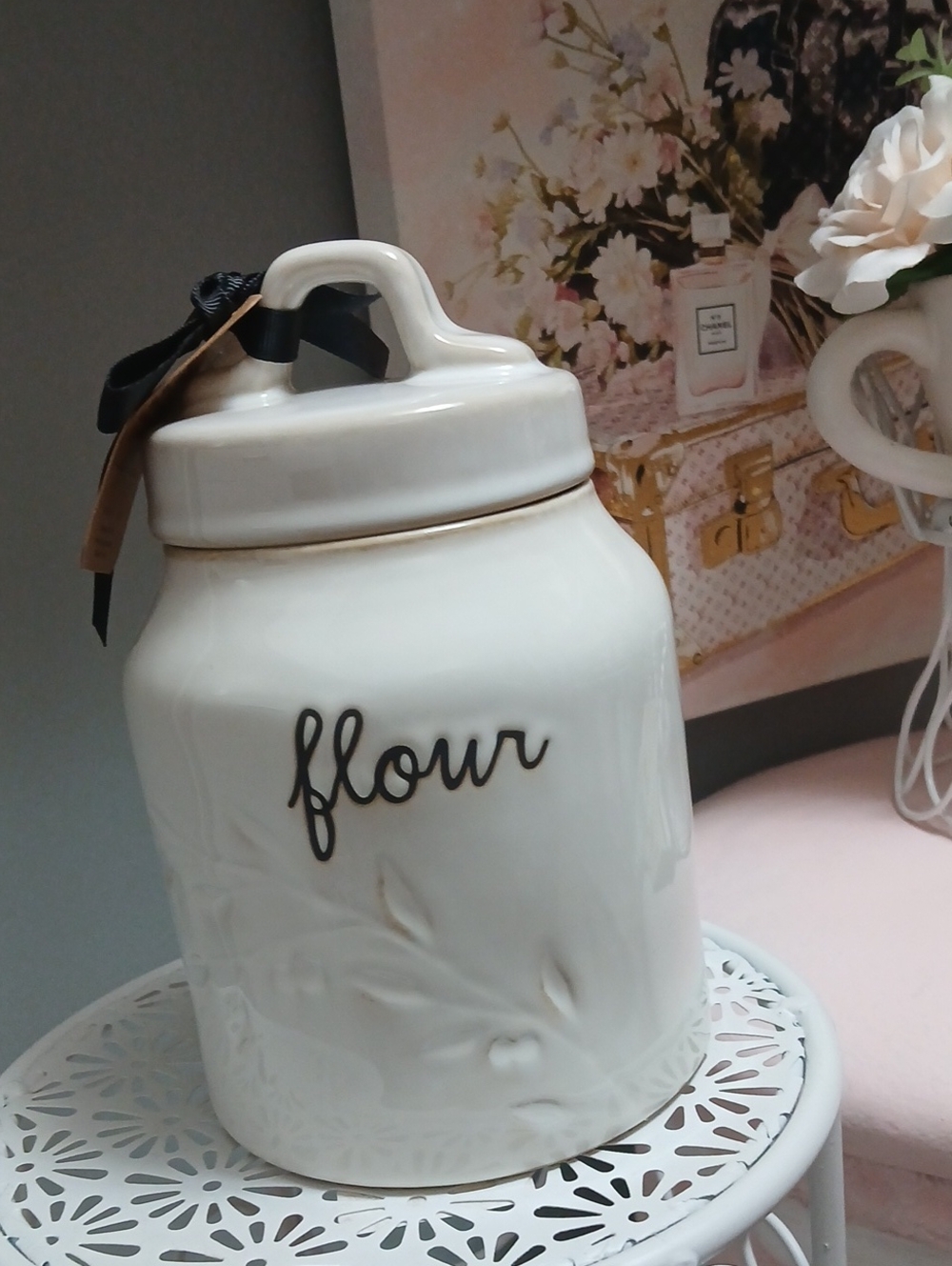 New!! Rae Dunn Cream Ceramic FLOUR Canister NWT